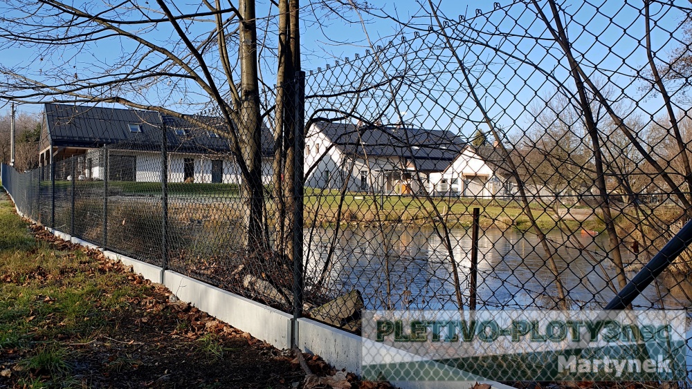 Pletivo zaplétané, poplastované